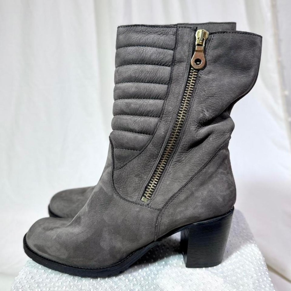 Innue Made in Italy Gray Suede Leather Boots – Size‎ 40